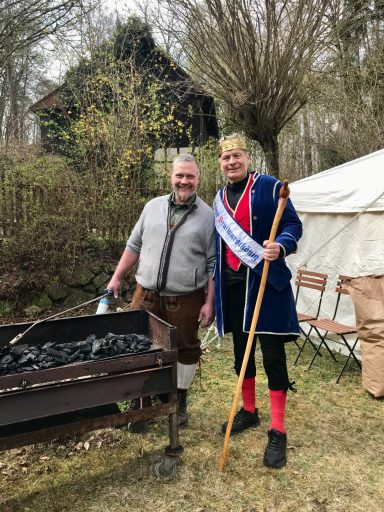 Der Bratwurstpapst mit dem Bratwurstkönig in der Jägersruh.